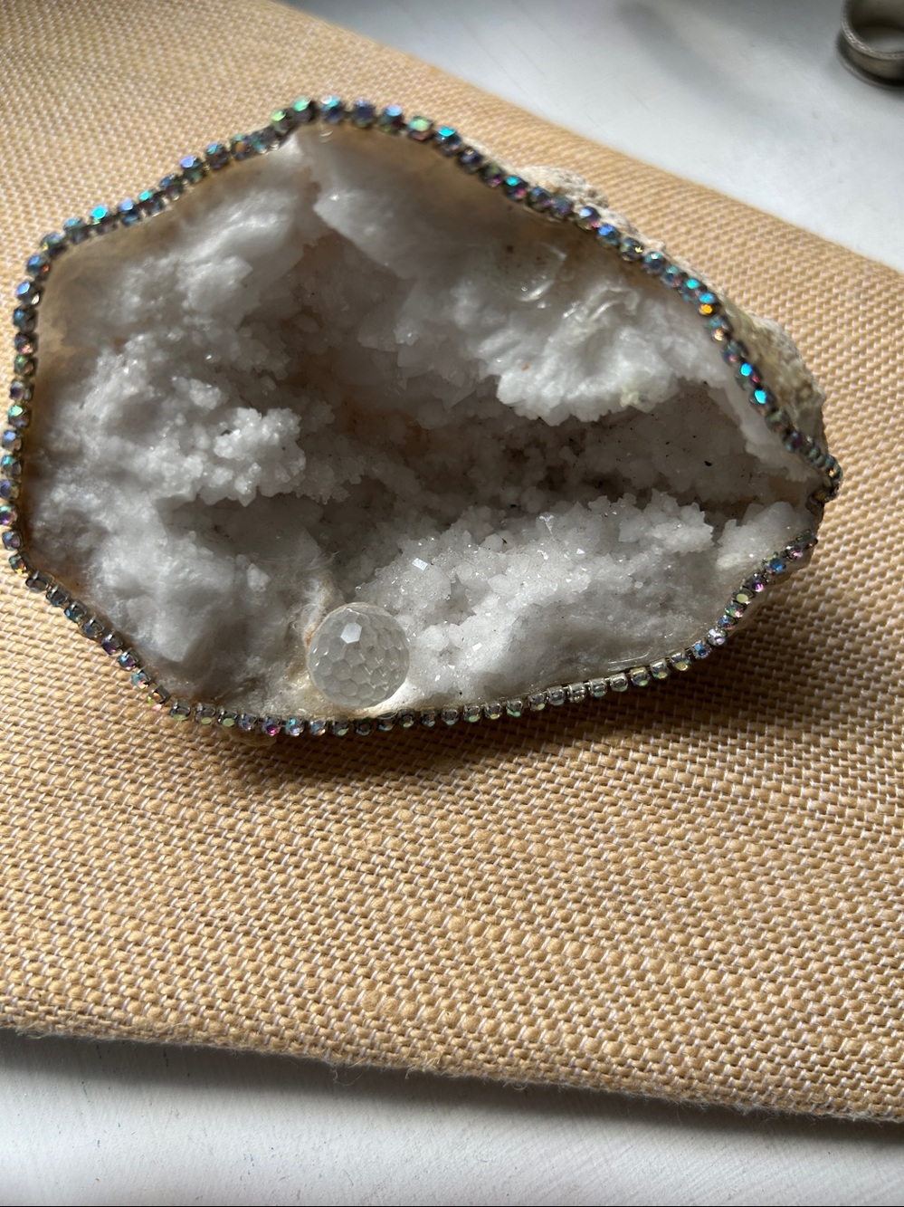 Crystal geode. - Picture 7 of 7